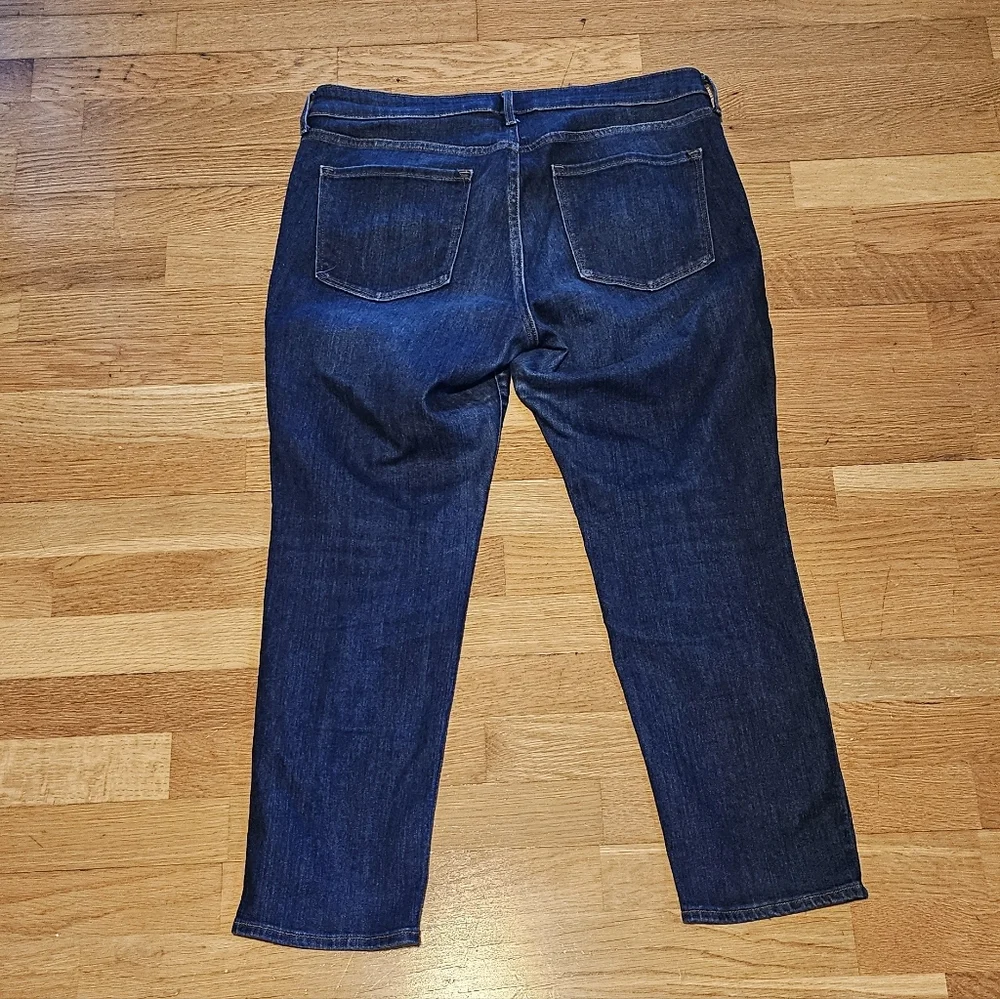 Old Navy Classic Dark Blue Women's Straight-Leg Jeans - Picture 3 of 6